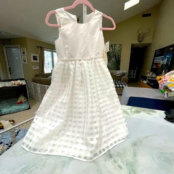 American Princess white Girls Gown NWT